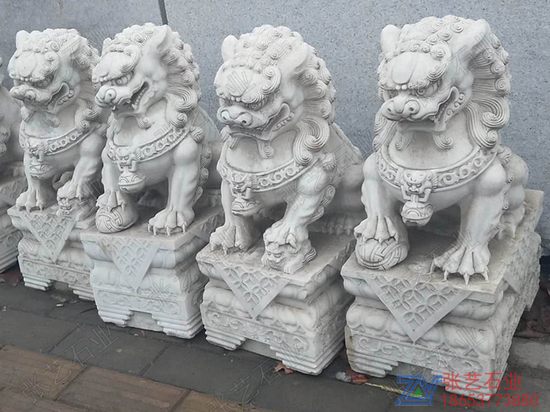汉白玉狮子门口摆件