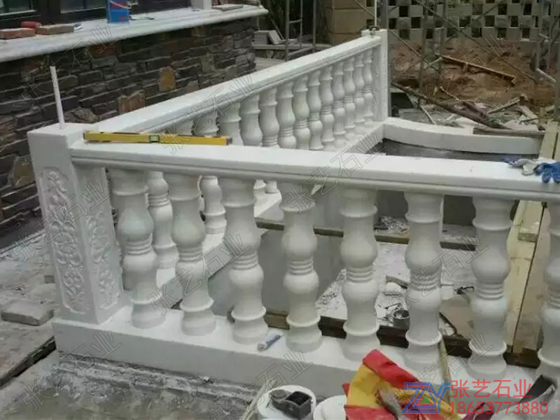 石栏杆