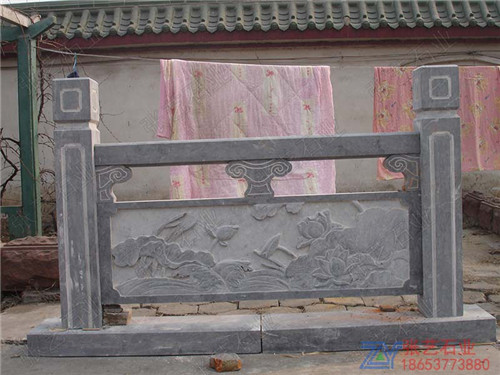 石栏杆