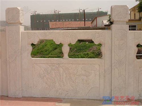 石栏杆
