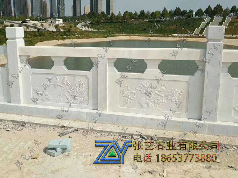 ?石雕石栏杆